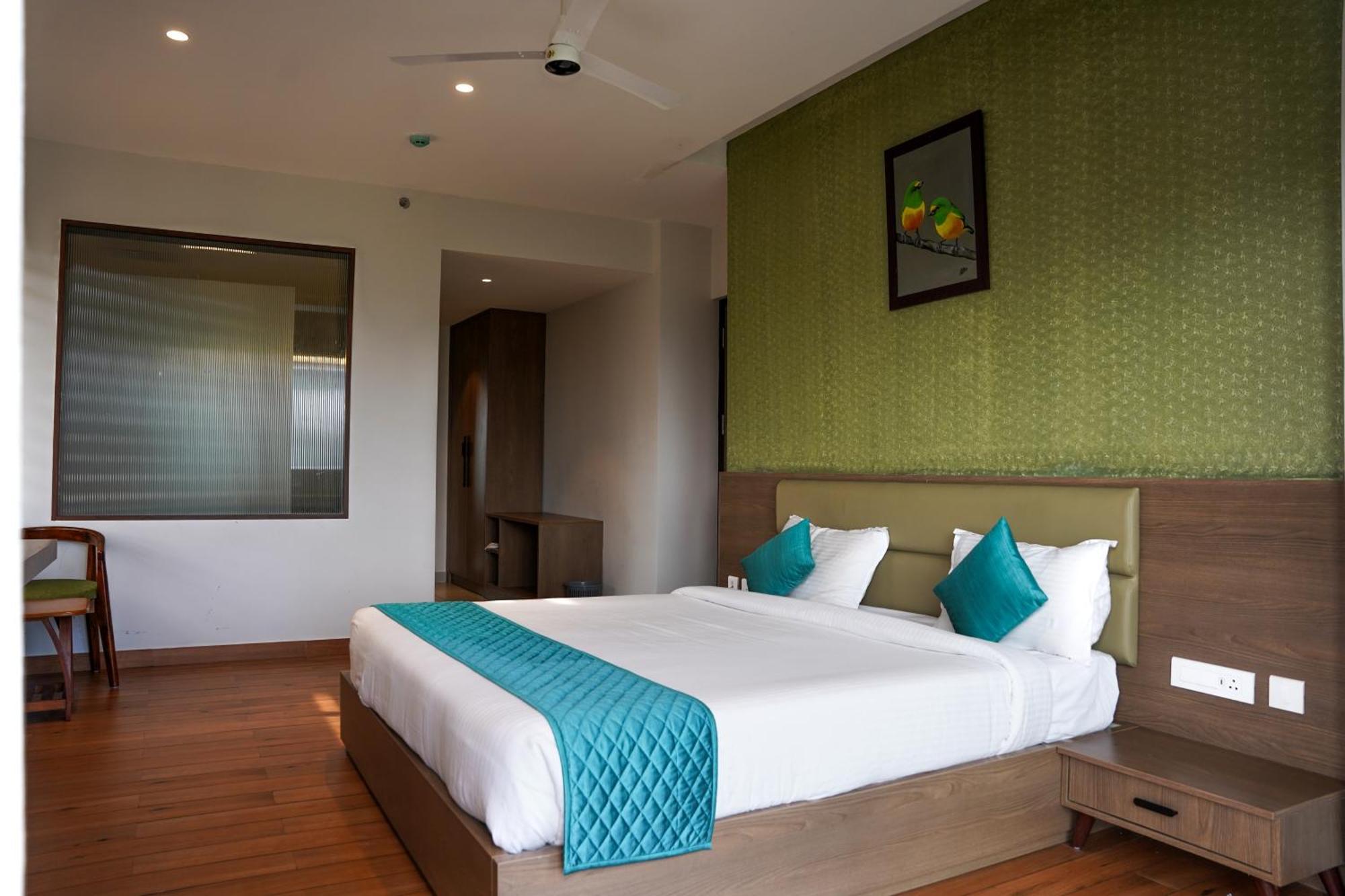 Vaga Nakshathra Suites Vagamon Exterior foto